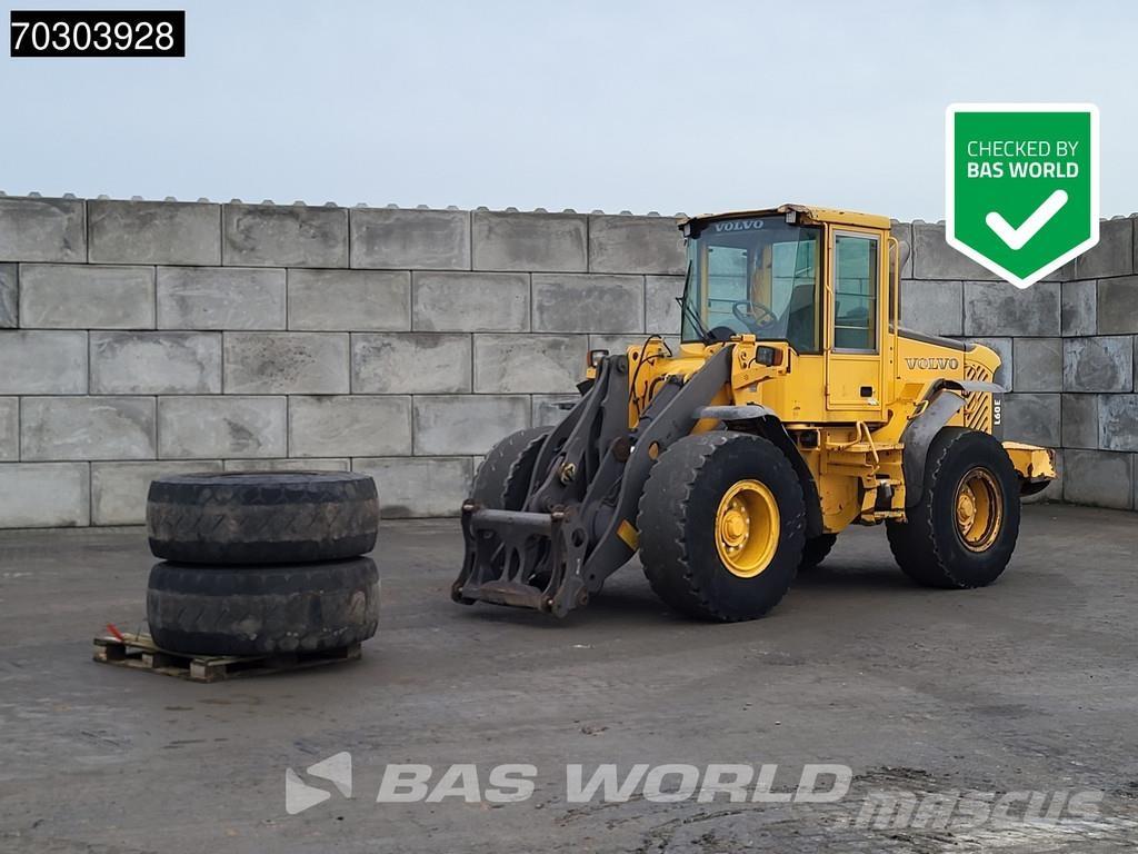 Volvo L60 E L60E Фронтальні навантажувачі