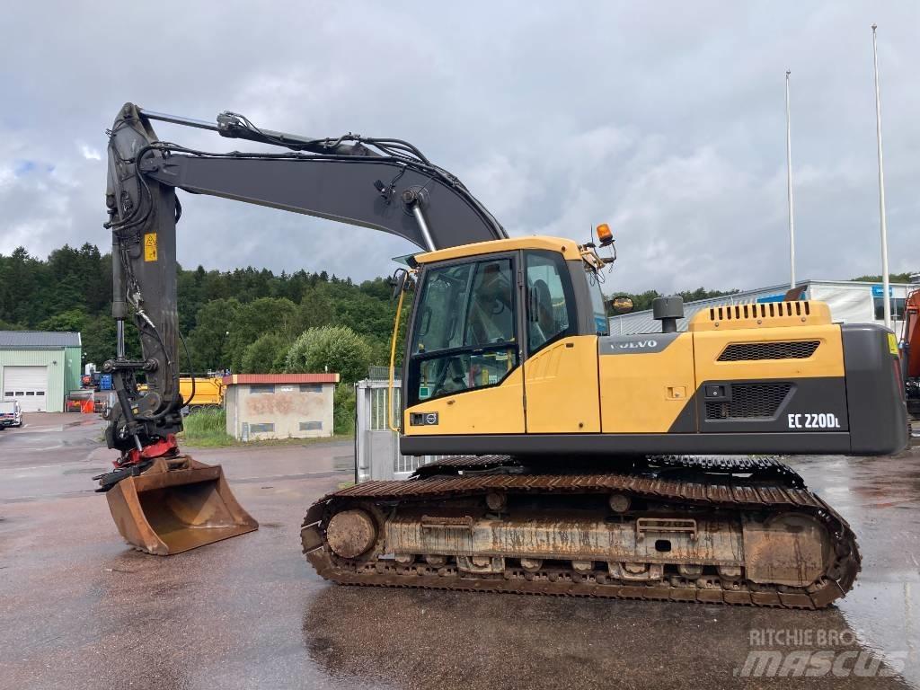 Volvo EC 220 DL Гусеничні екскаватори