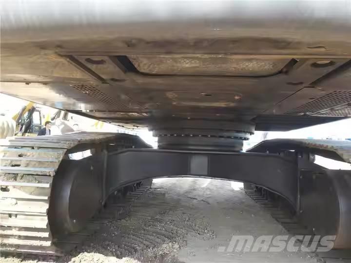 Sany SY335H Гусеничні екскаватори