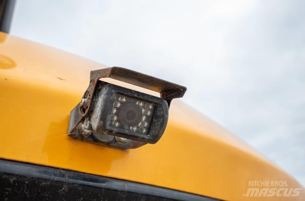 JCB 100 C-1 Середні екскаватори 7т. - 12т.