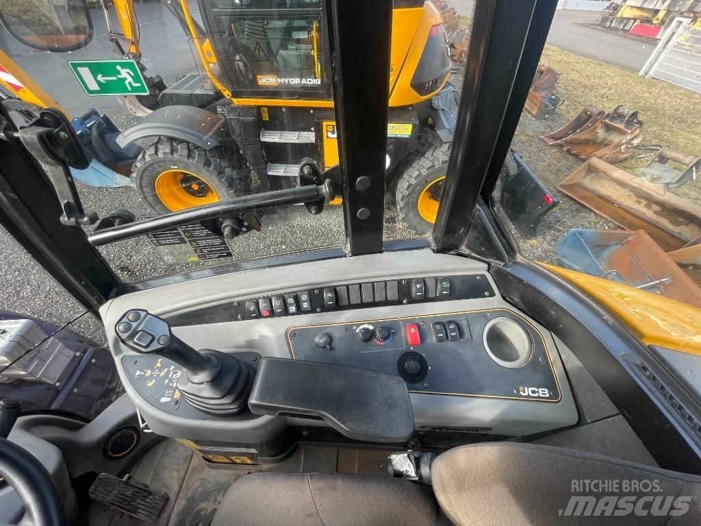 JCB 407 Фронтальні навантажувачі