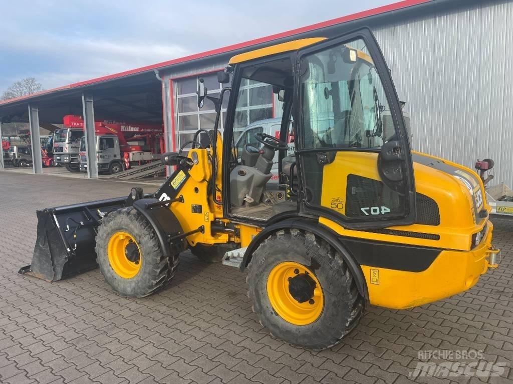 JCB 407 Фронтальні навантажувачі