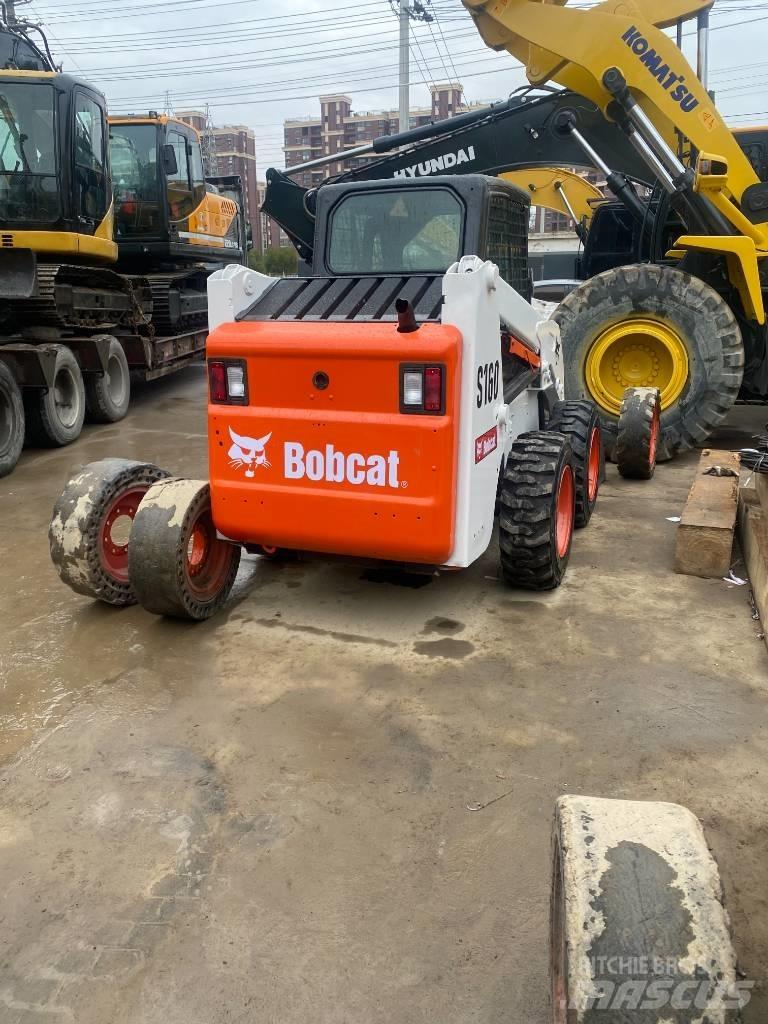 Bobcat S160 Міні-навантажувачі