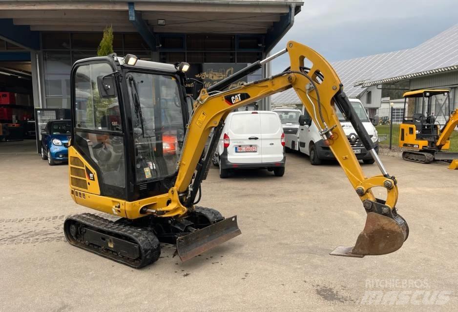 CAT 301.7 D Міні-екскаватори < 7т