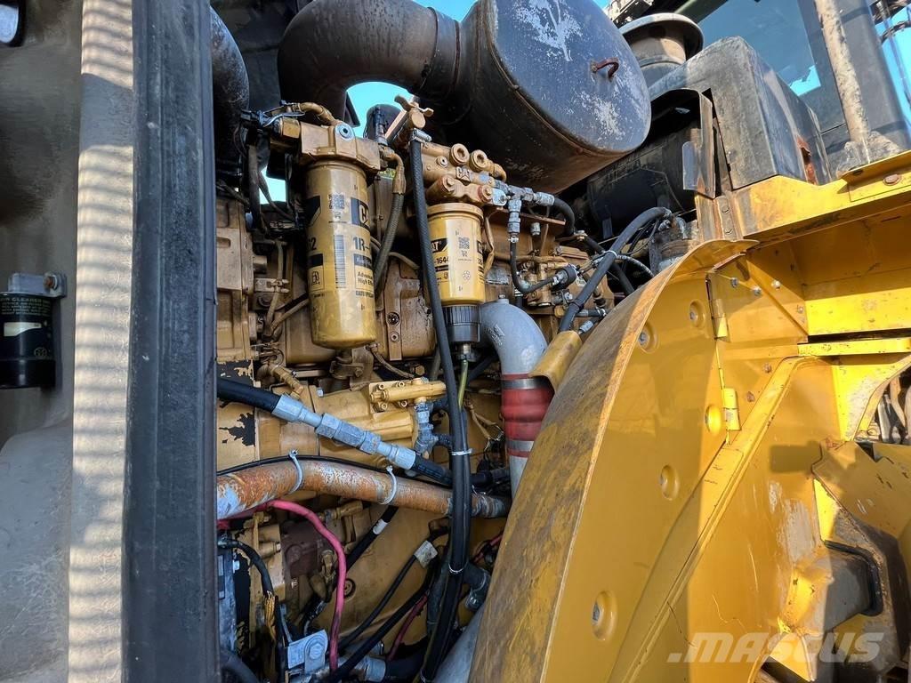 CAT 980H Фронтальні навантажувачі