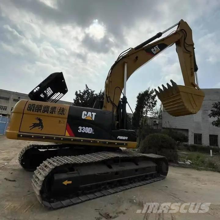 CAT 330D Гусеничні екскаватори