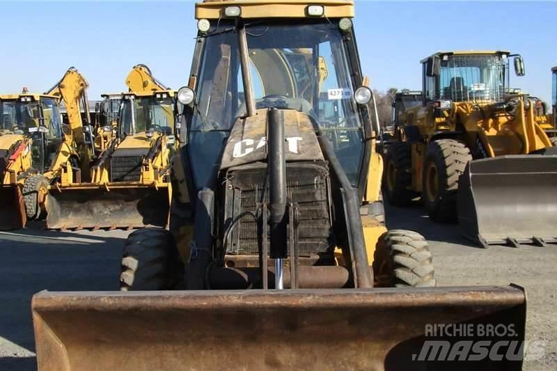 CAT 424D Екскаватори-навантажувачі