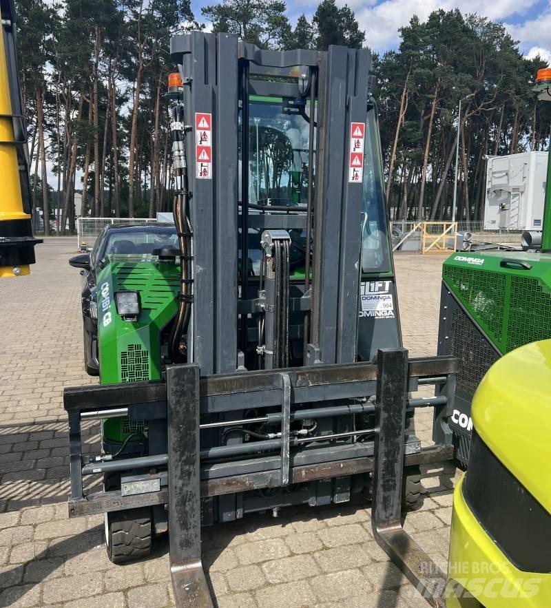 Combilift CB2500 Чотириходові річ-траки
