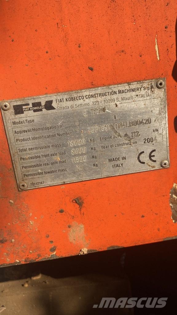 Fiat-Kobelco E 175 W Колісні екскаватори
