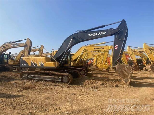 Volvo EC290BLC Гусеничні екскаватори