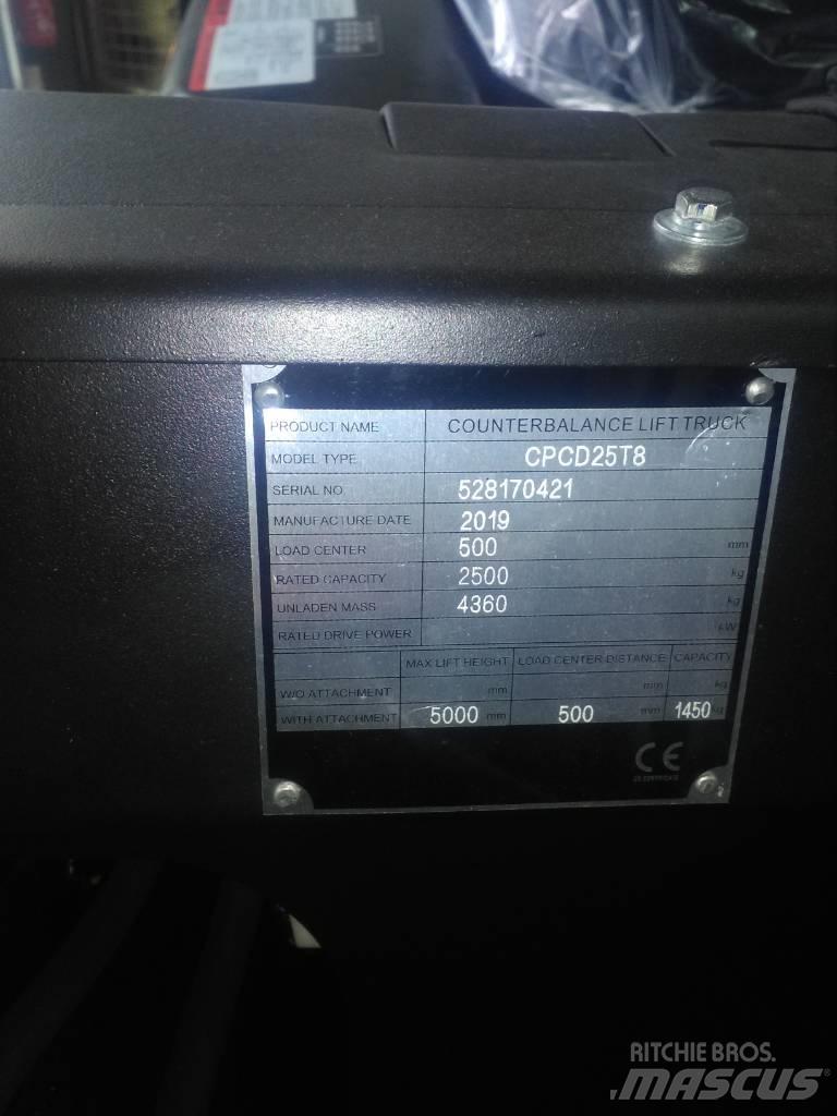  MB CPCD25T8-S4S Дизельні навантажувачі