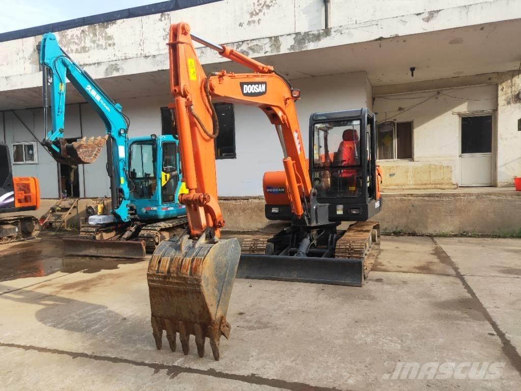 Doosan DH55 Міні-екскаватори < 7т