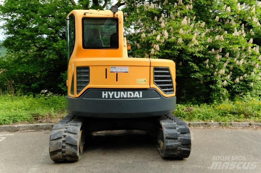 Hyundai R80CR-9 Середні екскаватори 7т. - 12т.