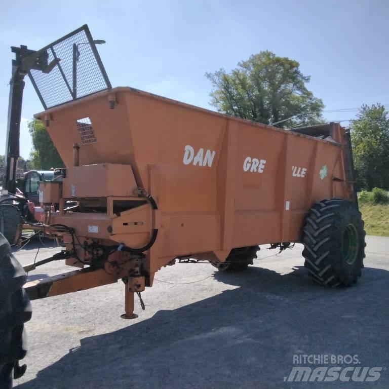 Dangreville EV 10 B1 Розсіювачі гною