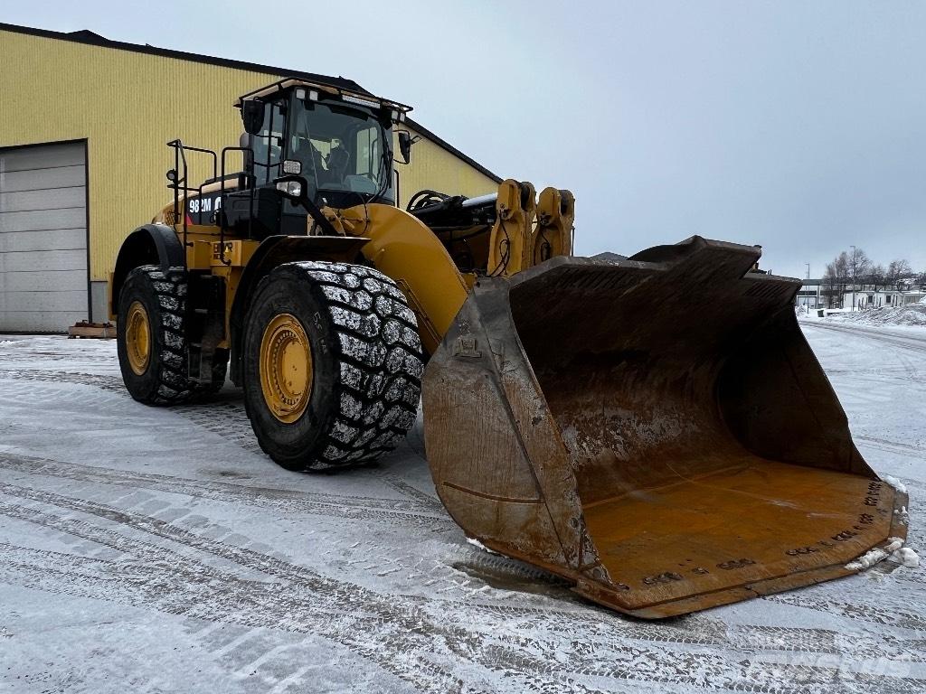 CAT 982 M Фронтальні навантажувачі