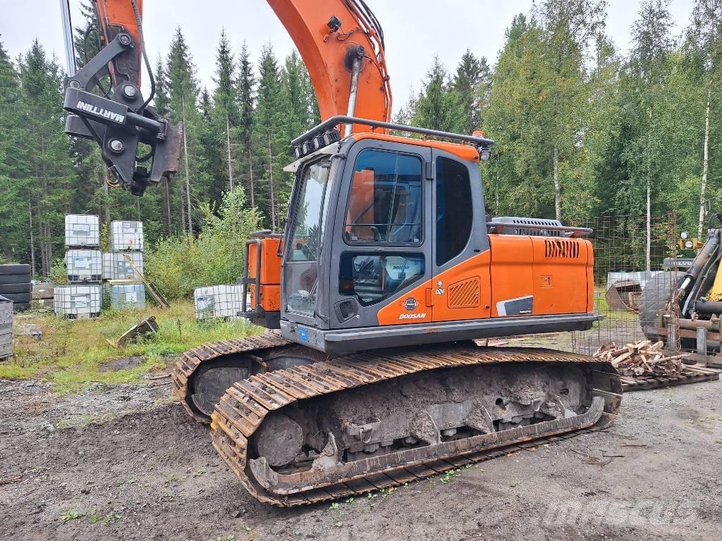 Doosan DX 180 -5 Гусеничні екскаватори