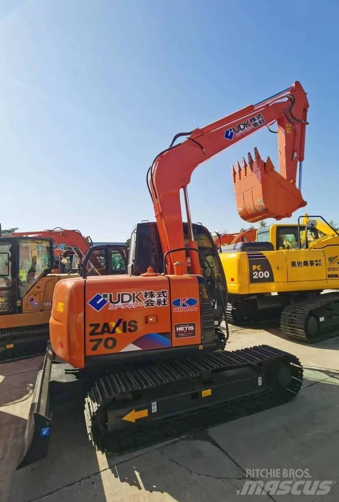 Hitachi ZX 70 Гусеничні екскаватори