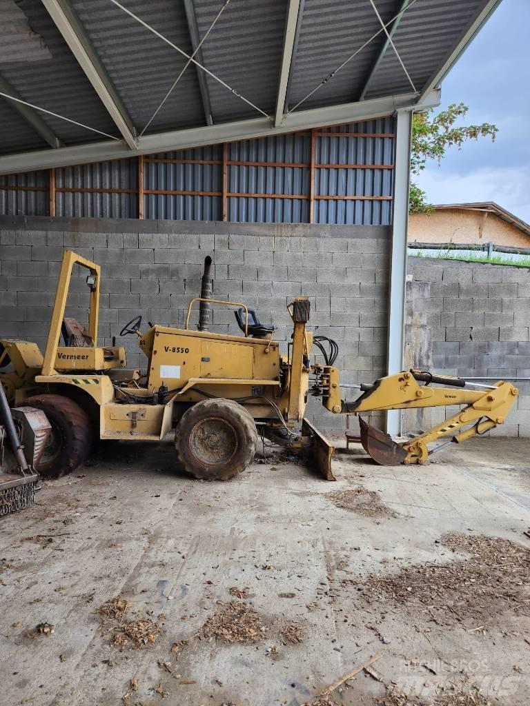 Vermeer V8550 Канавокопачі
