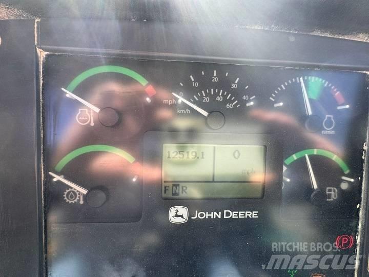 DEERE 410E Зчленовані самоскиди