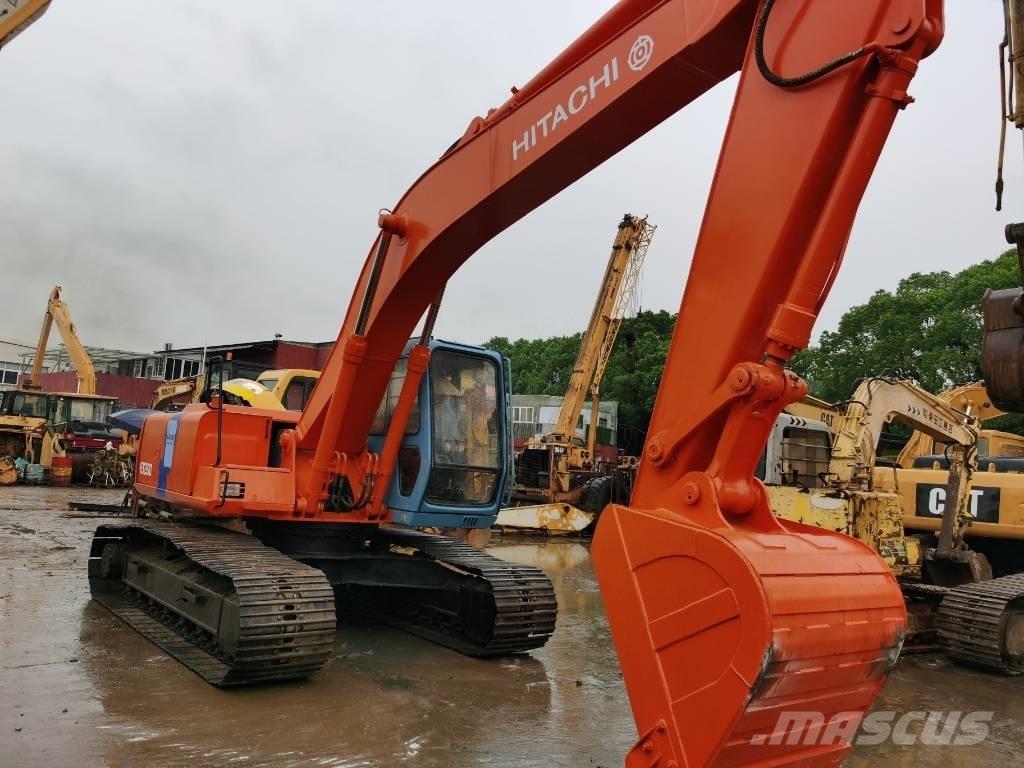 Hitachi EX 200-3 Гусеничні екскаватори