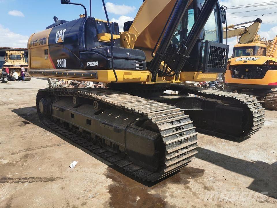 CAT 330DL Гусеничні екскаватори
