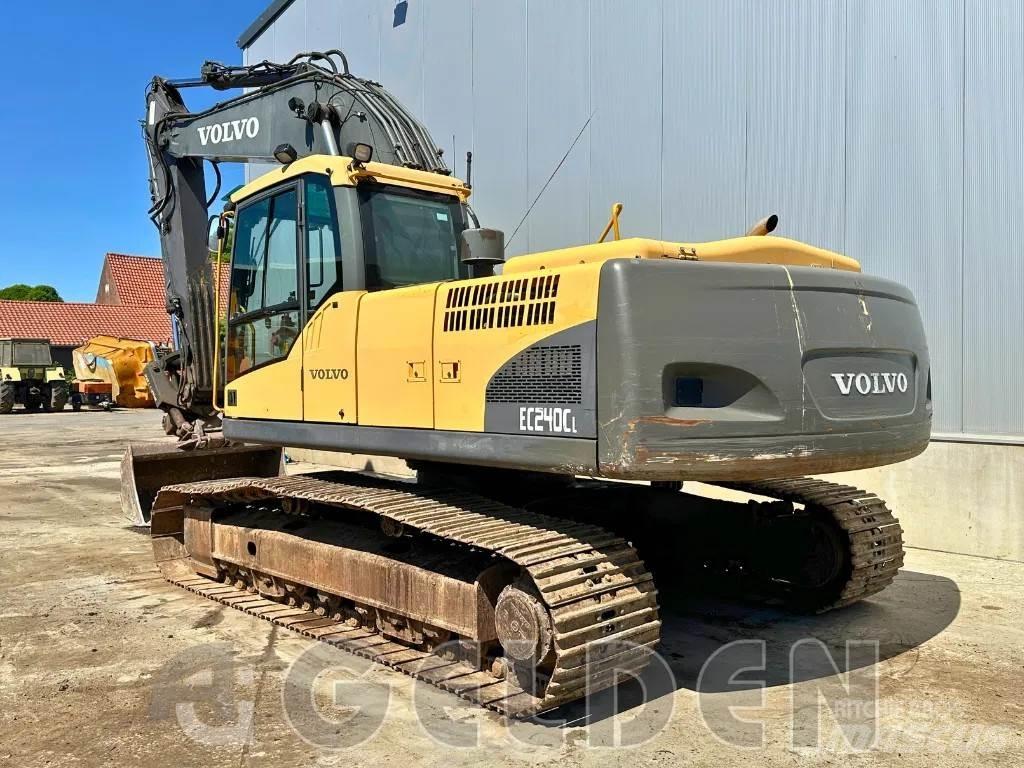 Volvo EC240CL Гусеничні екскаватори