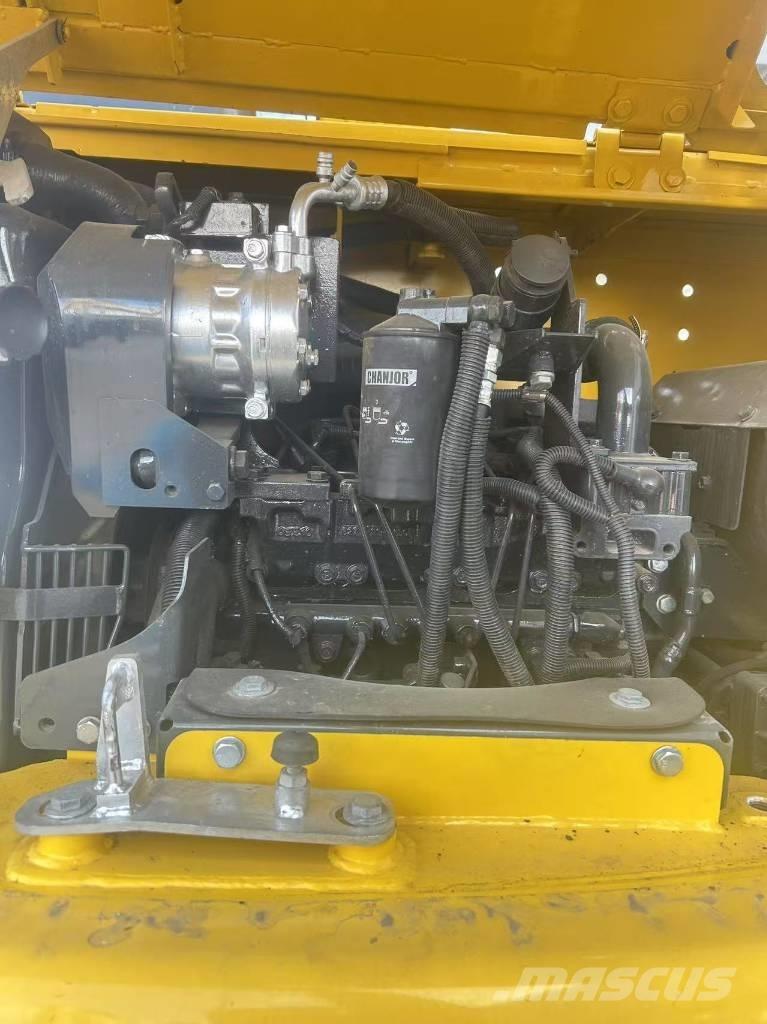 Komatsu PC 70 Гусеничні екскаватори