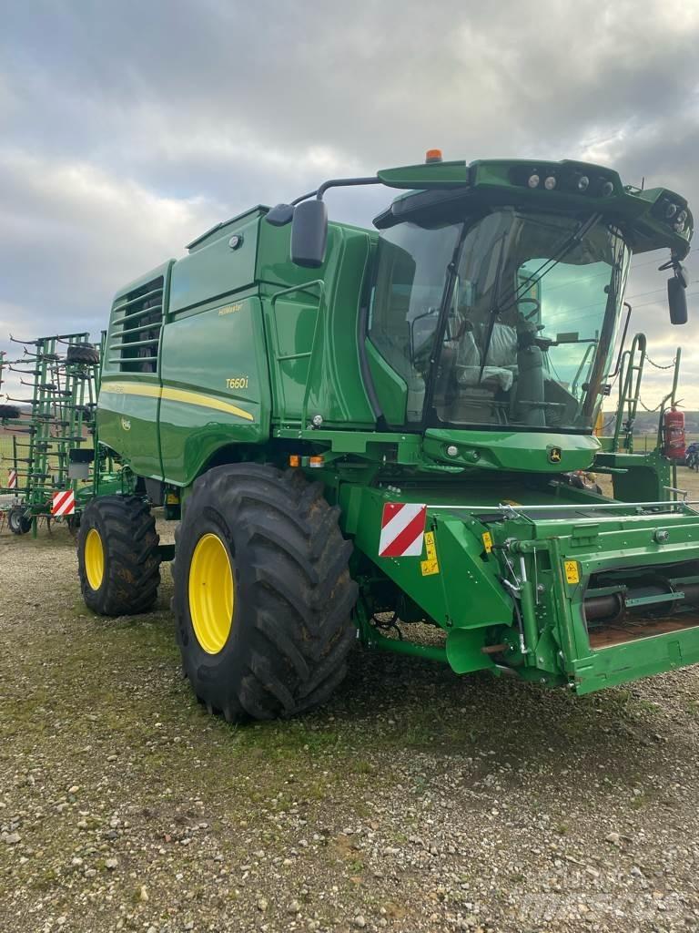 John Deere T 660 I Зернозбиральні комбайни