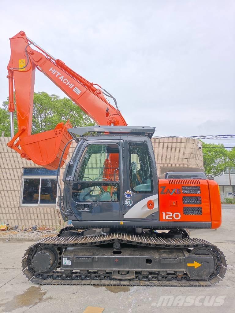 Hitachi ZX 120 Гусеничні екскаватори