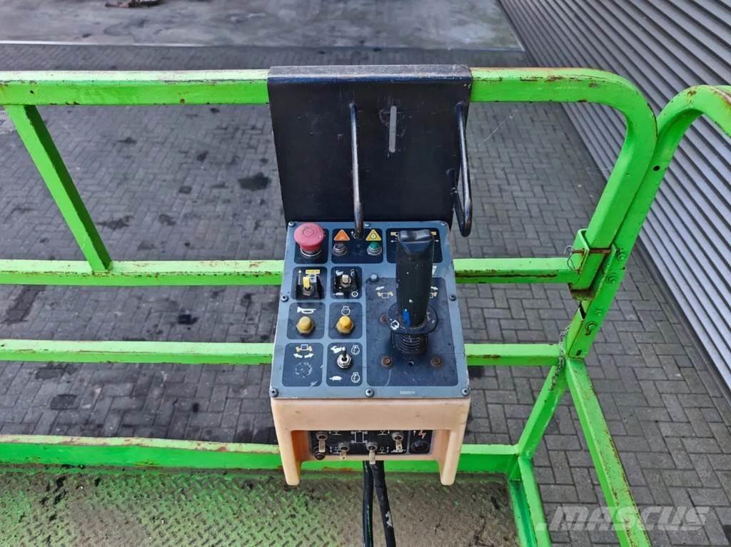 JLG 33 RTS Підйомники-ножиці