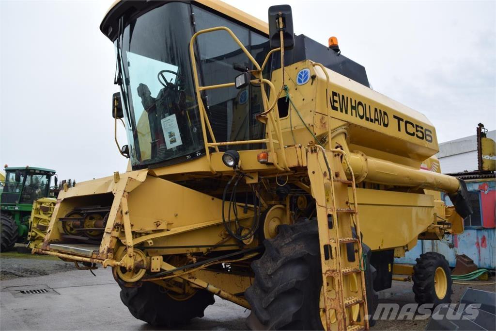 New Holland TC 56 Зернозбиральні комбайни