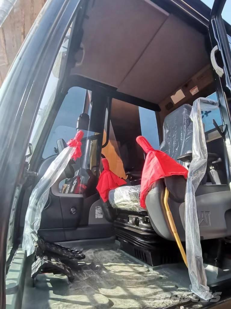 CAT 340 D L Гусеничні екскаватори