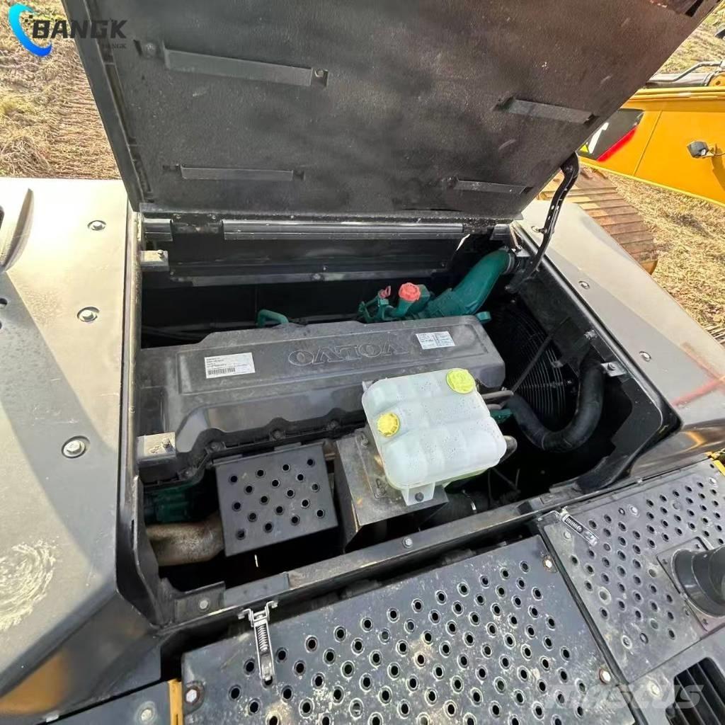 Volvo EC 380 D Гусеничні екскаватори