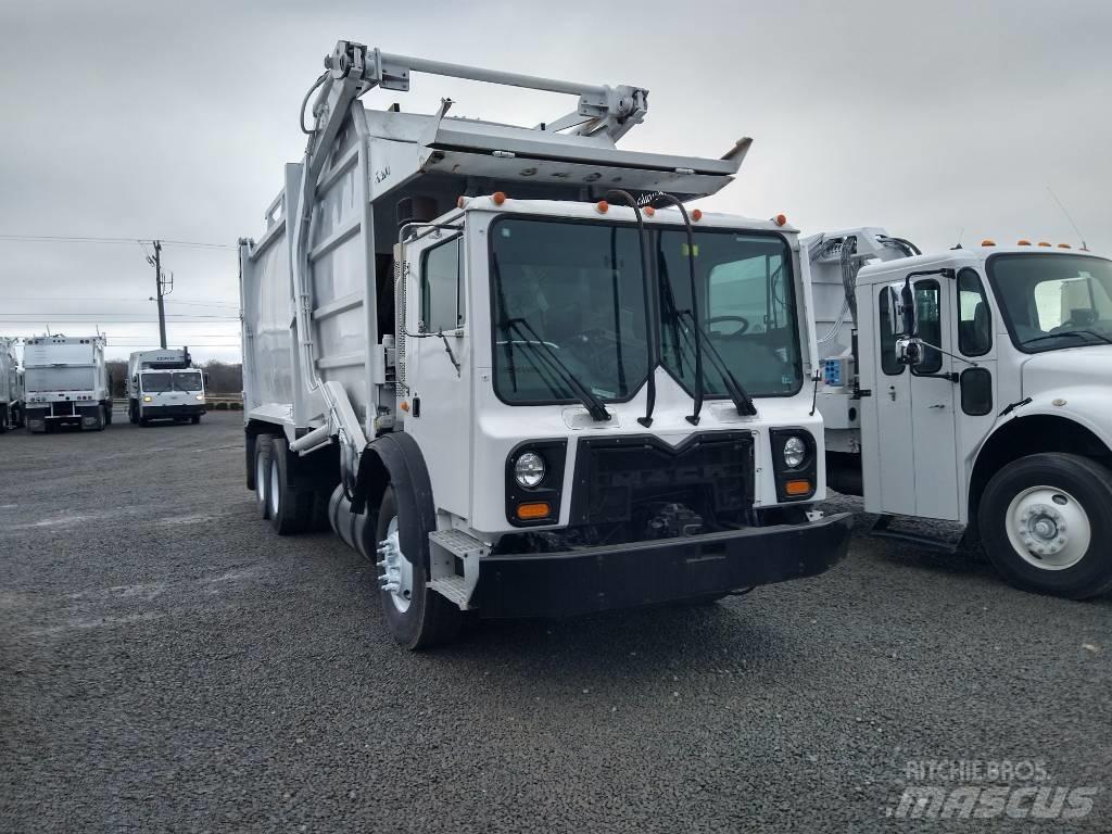 Mack MRU600 Сміттєвози