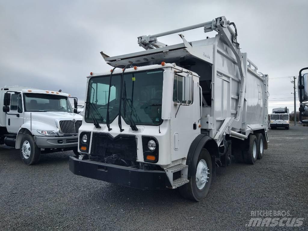 Mack MRU600 Сміттєвози