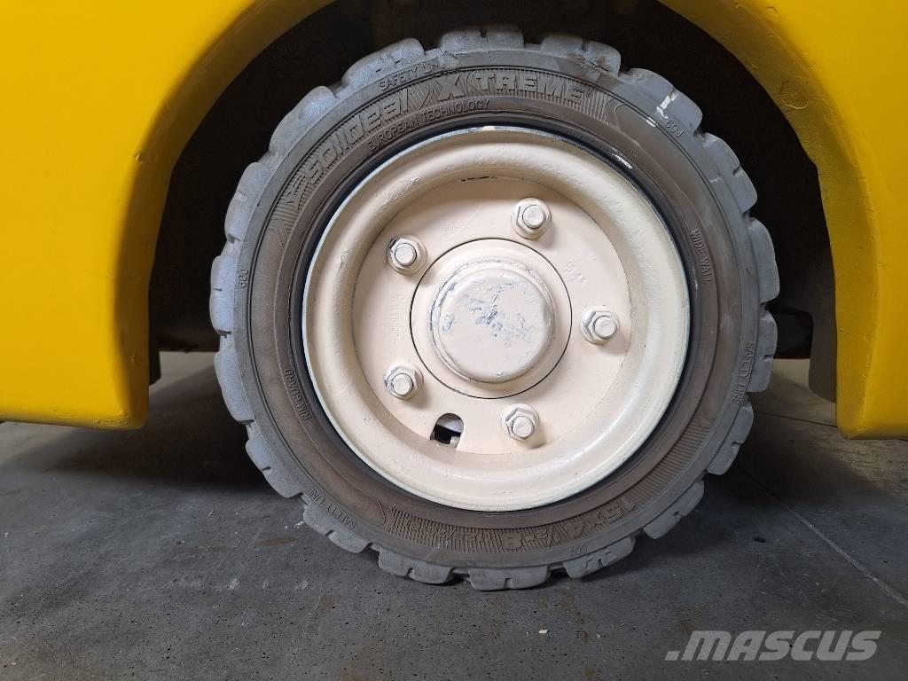 Yale ERP 16 VT Електронавантажувачі