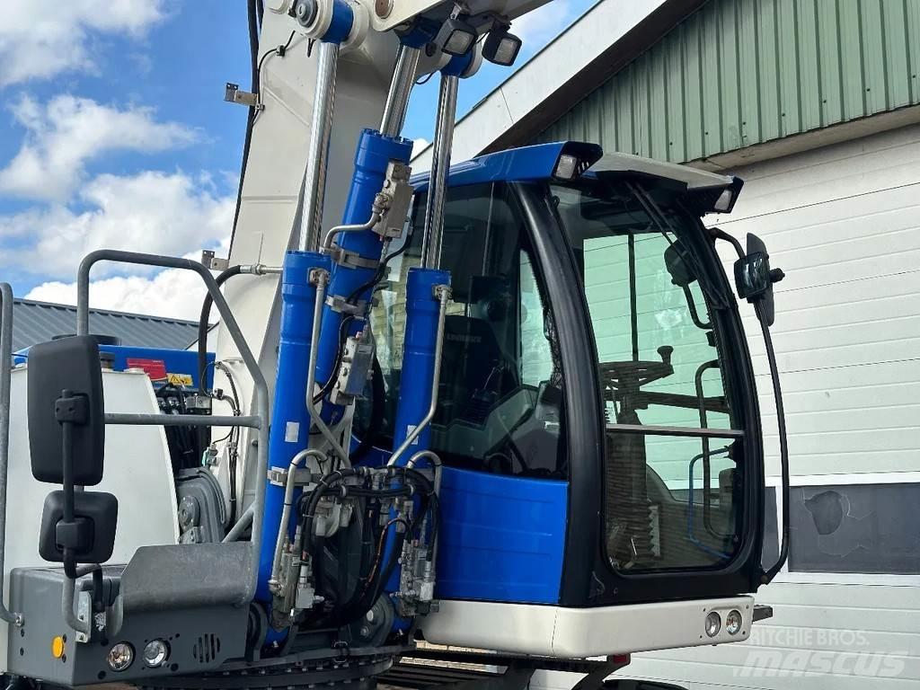 Liebherr A914 Колісні екскаватори