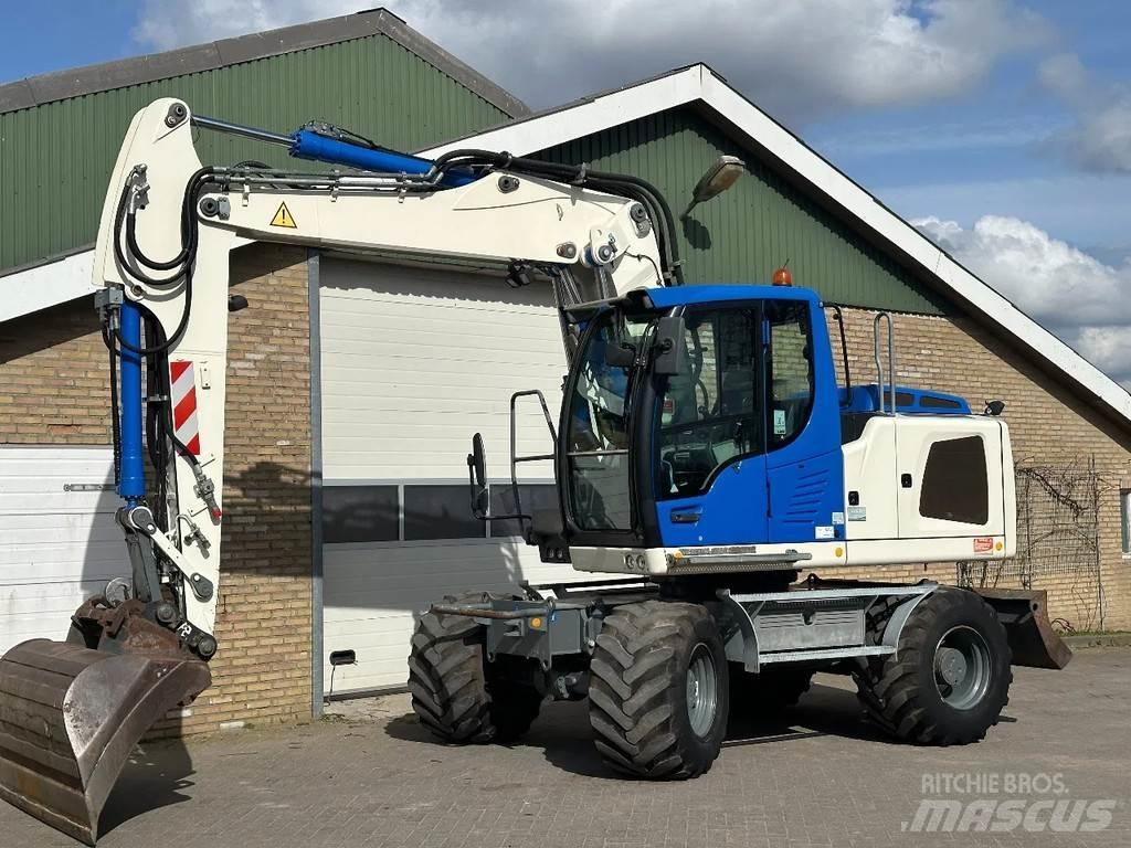 Liebherr A914 Колісні екскаватори
