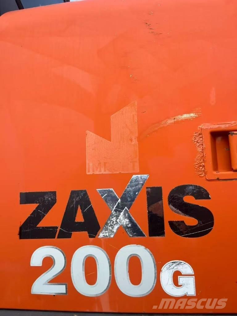 Hitachi ZX 200-5 G Гусеничні екскаватори
