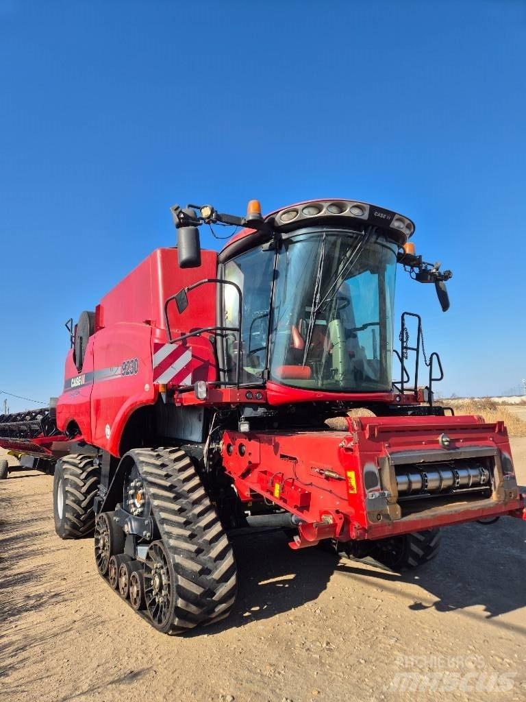 Case IH 9230 Зернозбиральні комбайни