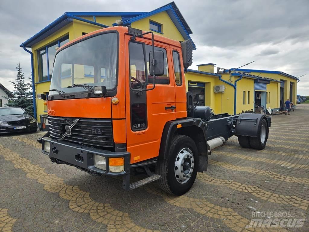 Volvo FL6 180 Шасі з кабіною