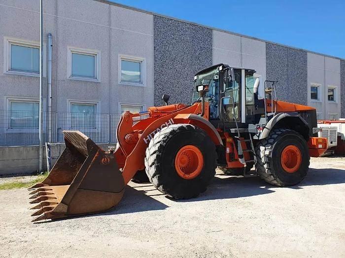 Hitachi ZW 310 Фронтальні навантажувачі
