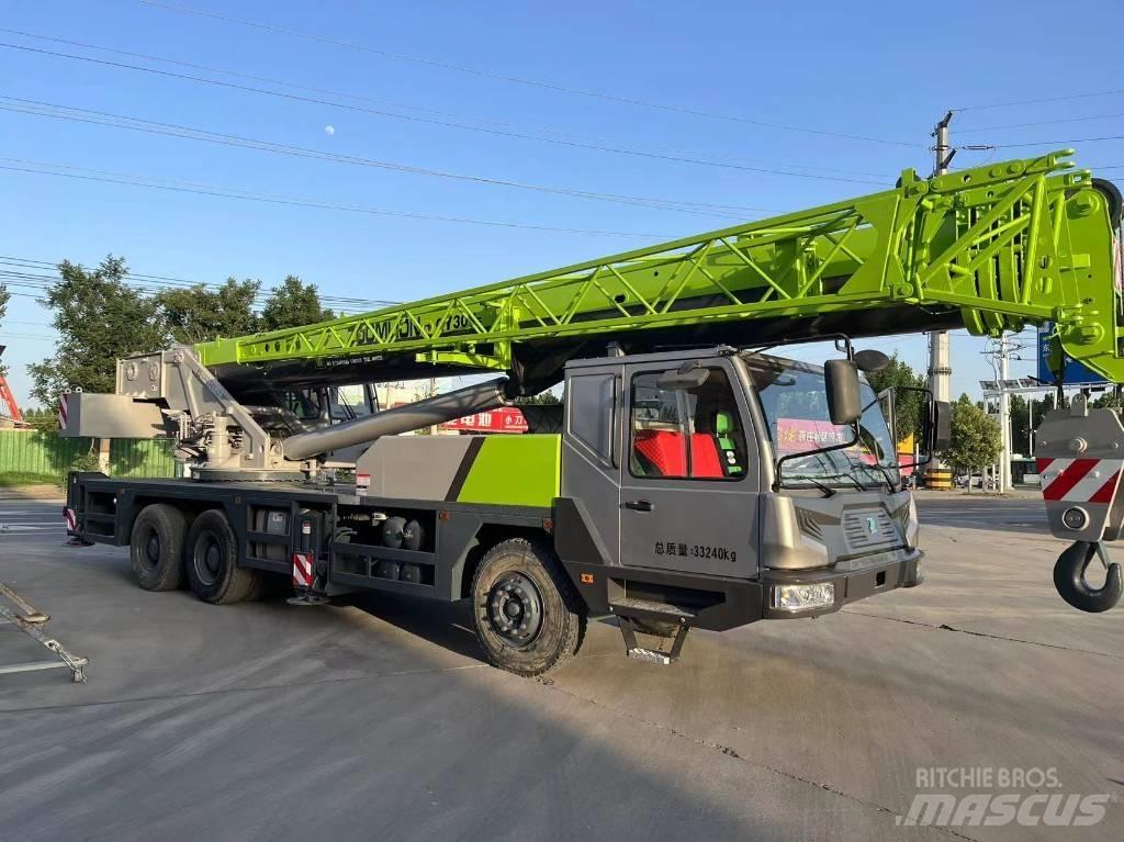 Zoomlion QY25V автокрани