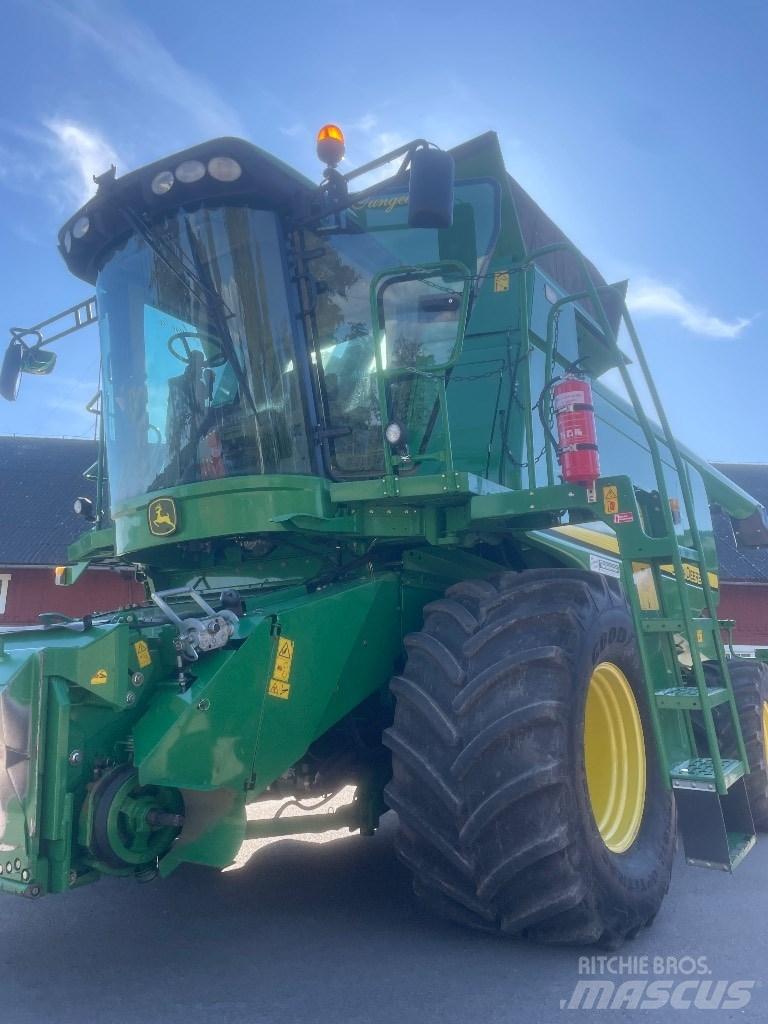 John Deere T670 Зернозбиральні комбайни