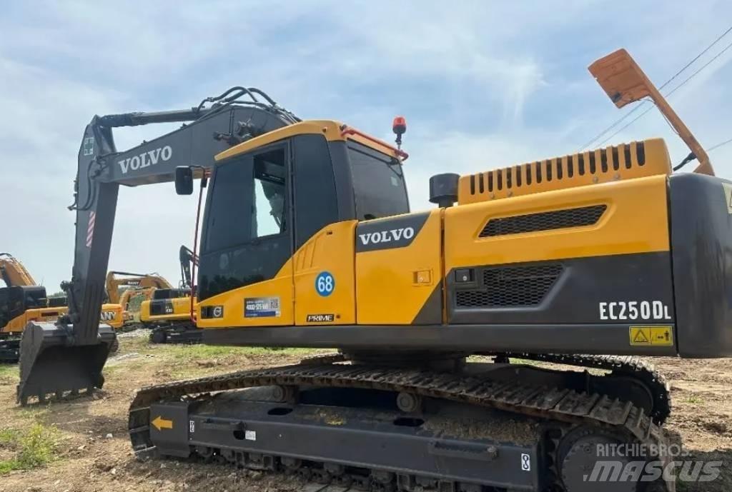 Volvo EC 250 D L Гусеничні екскаватори