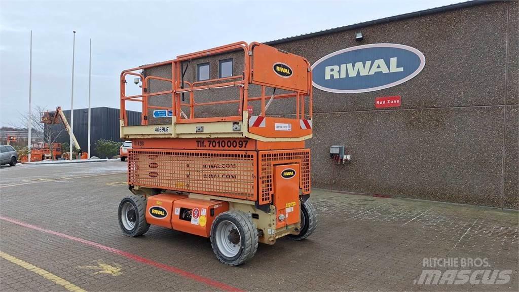 JLG 4069LE Підйомники-ножиці