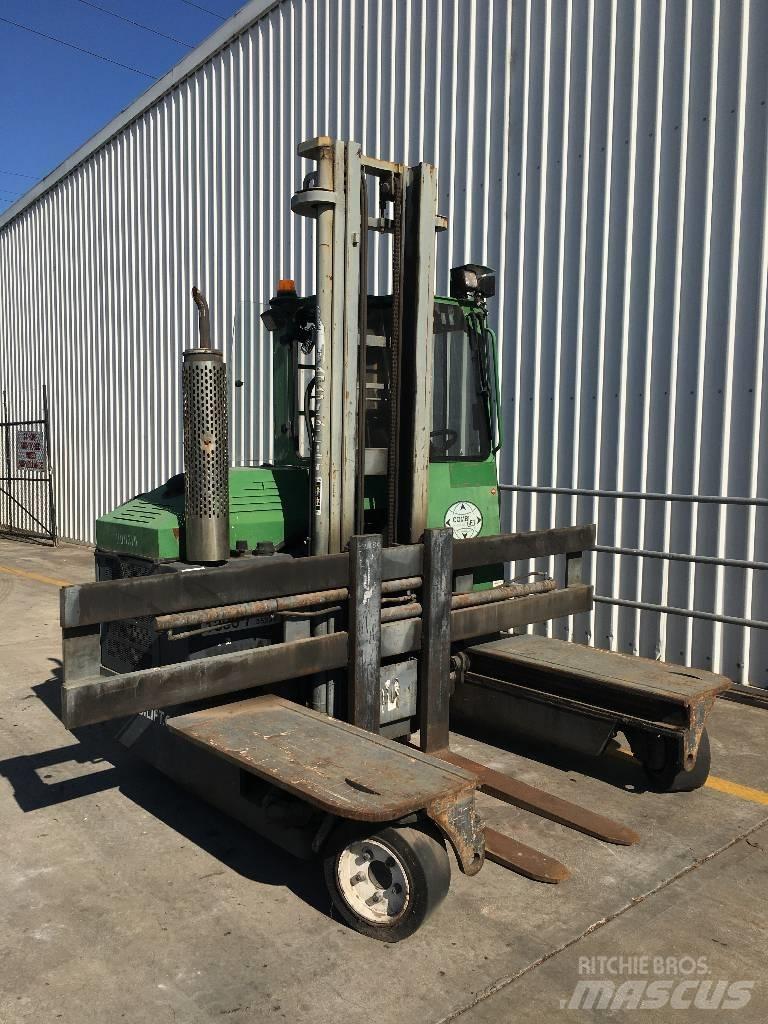 Combilift C 3000 Бокові навантажувачі