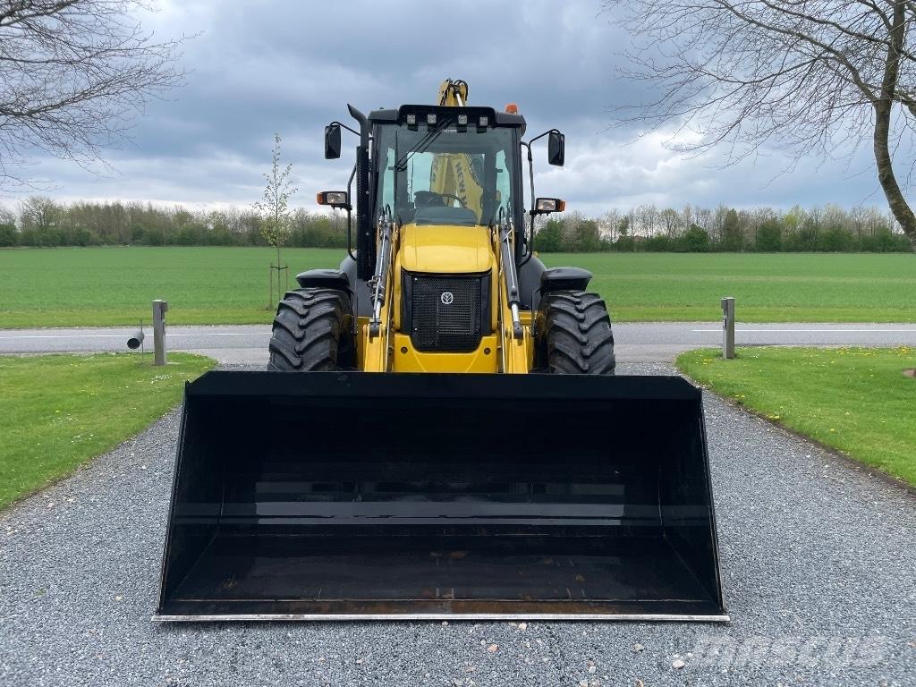 New Holland B115C Екскаватори-навантажувачі
