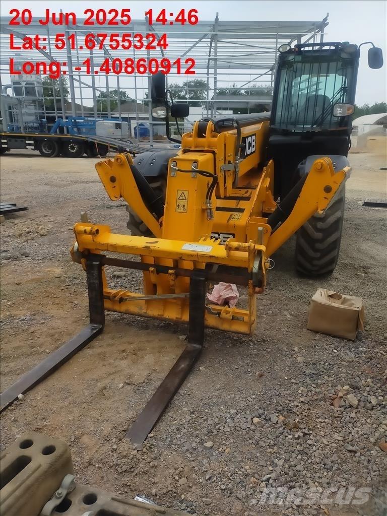 JCB 540-170 Телескопічні навантажувачі