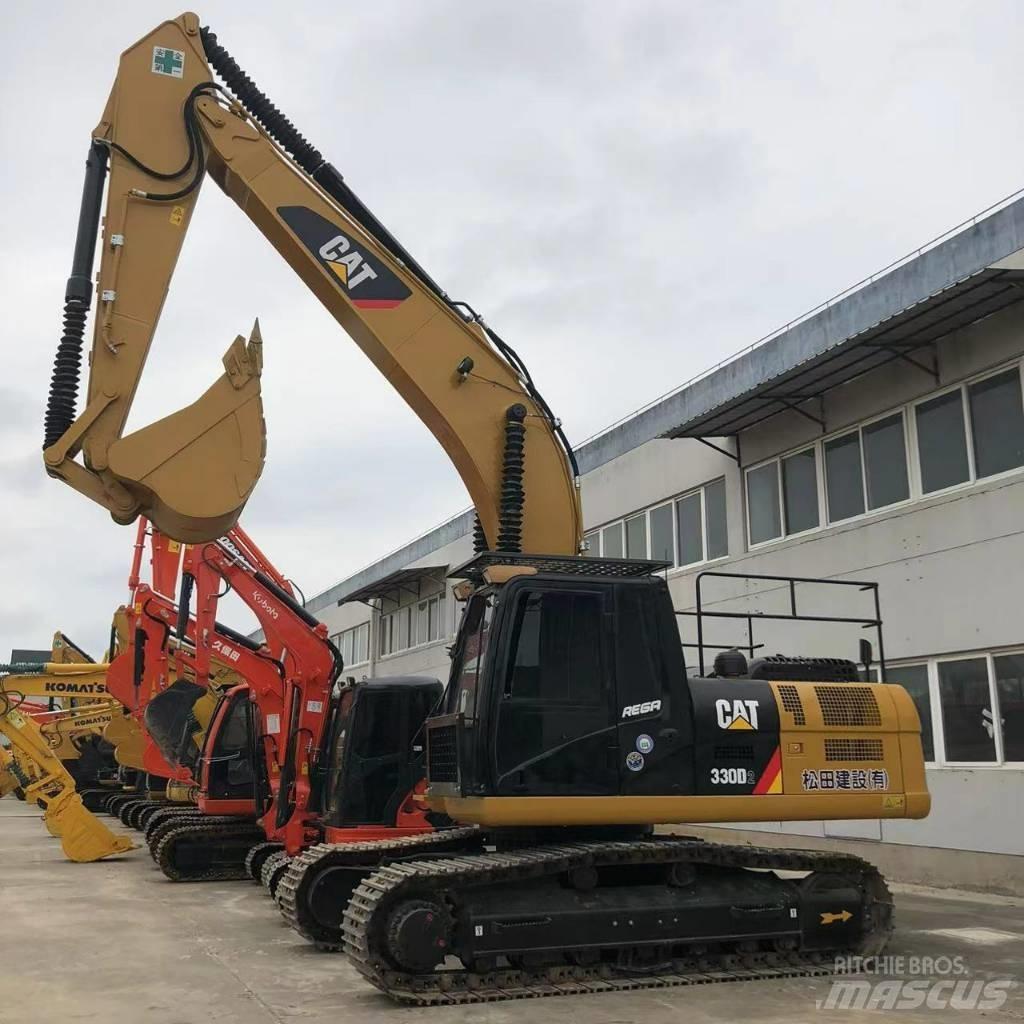 CAT 330D2L Гусеничні екскаватори